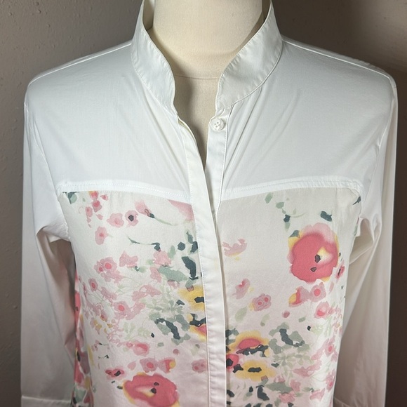 Lot of 2 Worth Button up tops blouses size Medium Floral Cream White Linen Silk - Picture 4 of 16